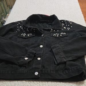 NWT NEW COLLECTION DENIM JACKET